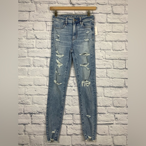 American Eagle Outfitters Denim - American Eagle Skinny Distressed Frayed Jeans Size 2 Regular Next Level Stretch